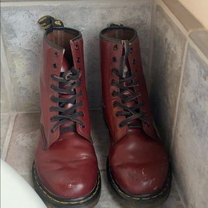Maroon doc martens !